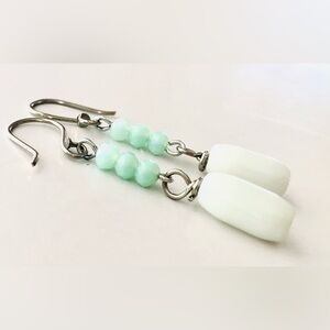 ⭐️5 for $25⭐️ new and never worn - milk glass and mint earrings - artisan - Ooak